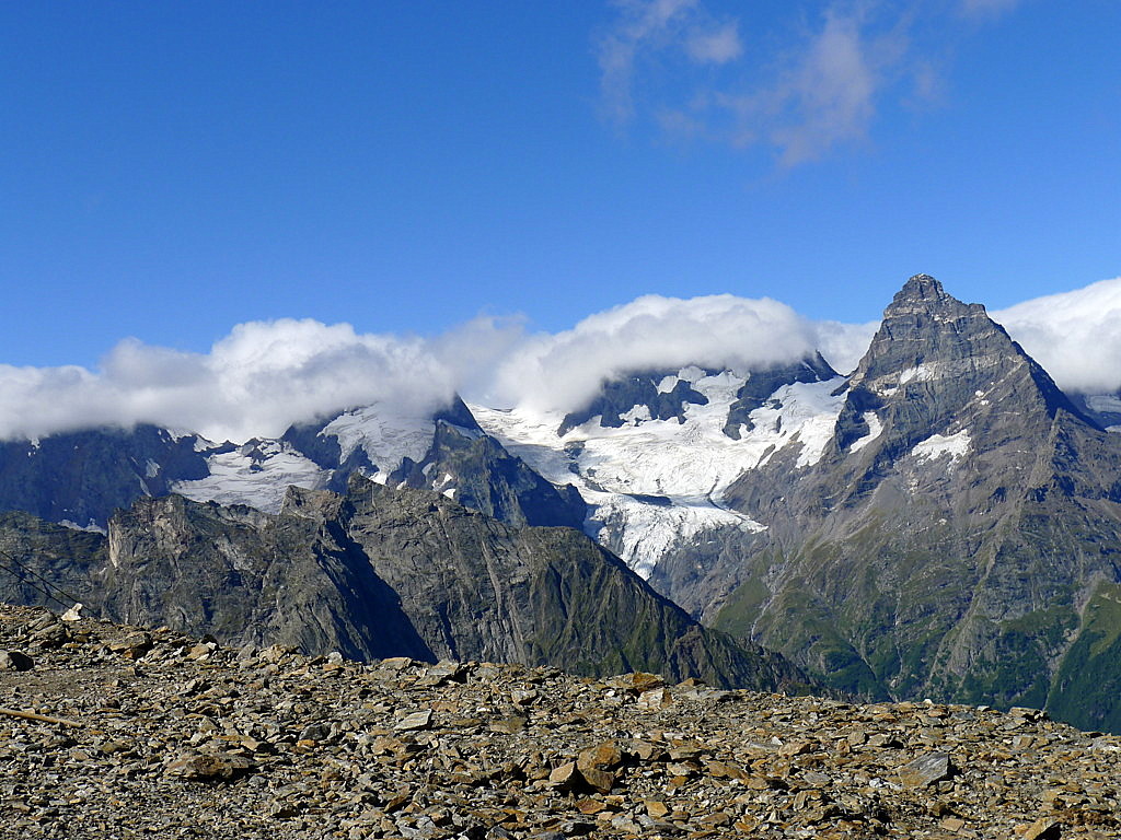 Mt.Dombay-Ulgen